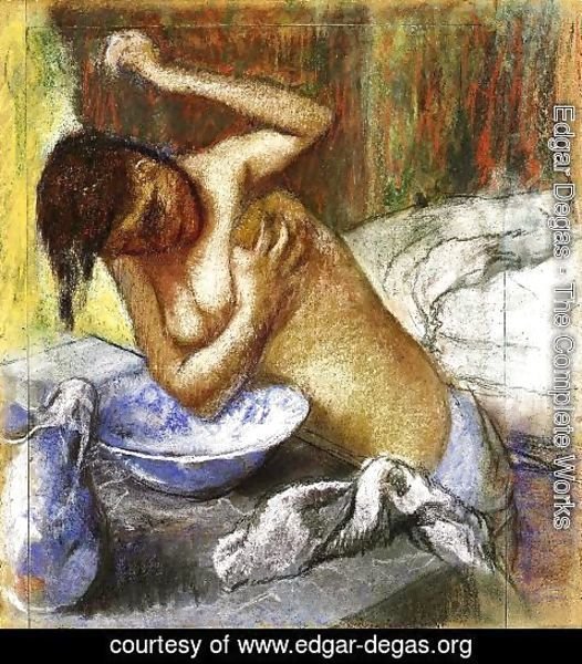Edgar Degas - Woman Sponging Her Chest